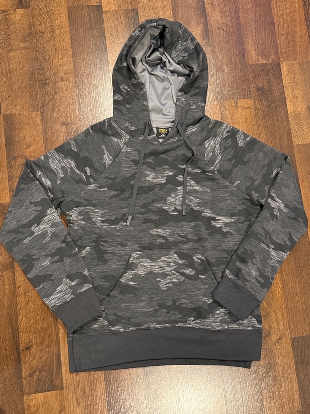NWT Athletic Works Gray Camo Pullover Hoodie women’s size MED